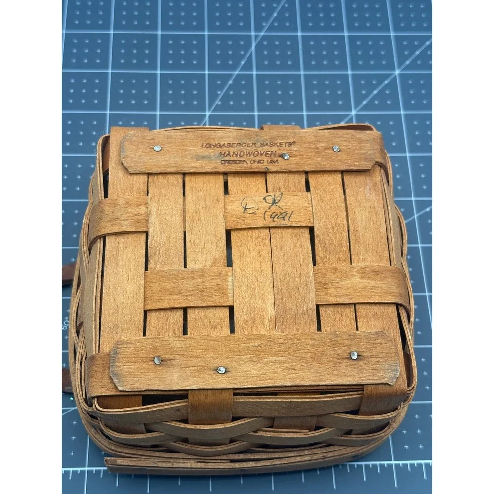 Longaberger Handwoven Basket 1991 Square Small Leather Handles Plastic Liner USA